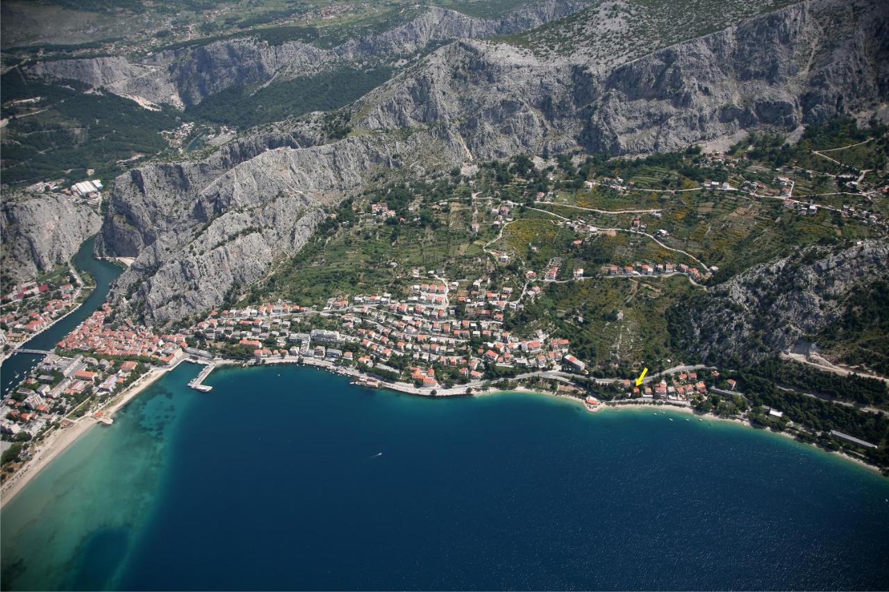 Apartment Zizi Omiš Eksteriør billede